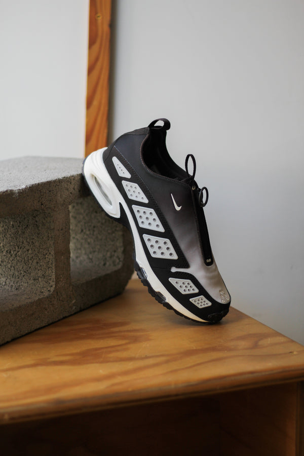 W NIKE AIR MAX SNDR "VELVET BROWN/SAIL-LIGHT BONE-CAVE STONE"