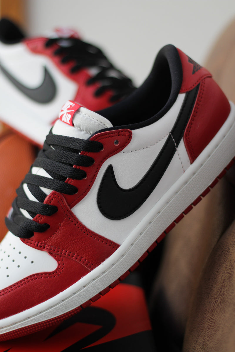 AIR JORDAN 1 RETRO LOW "VARSITY RED/BLACK-SUMMIT WHITE"