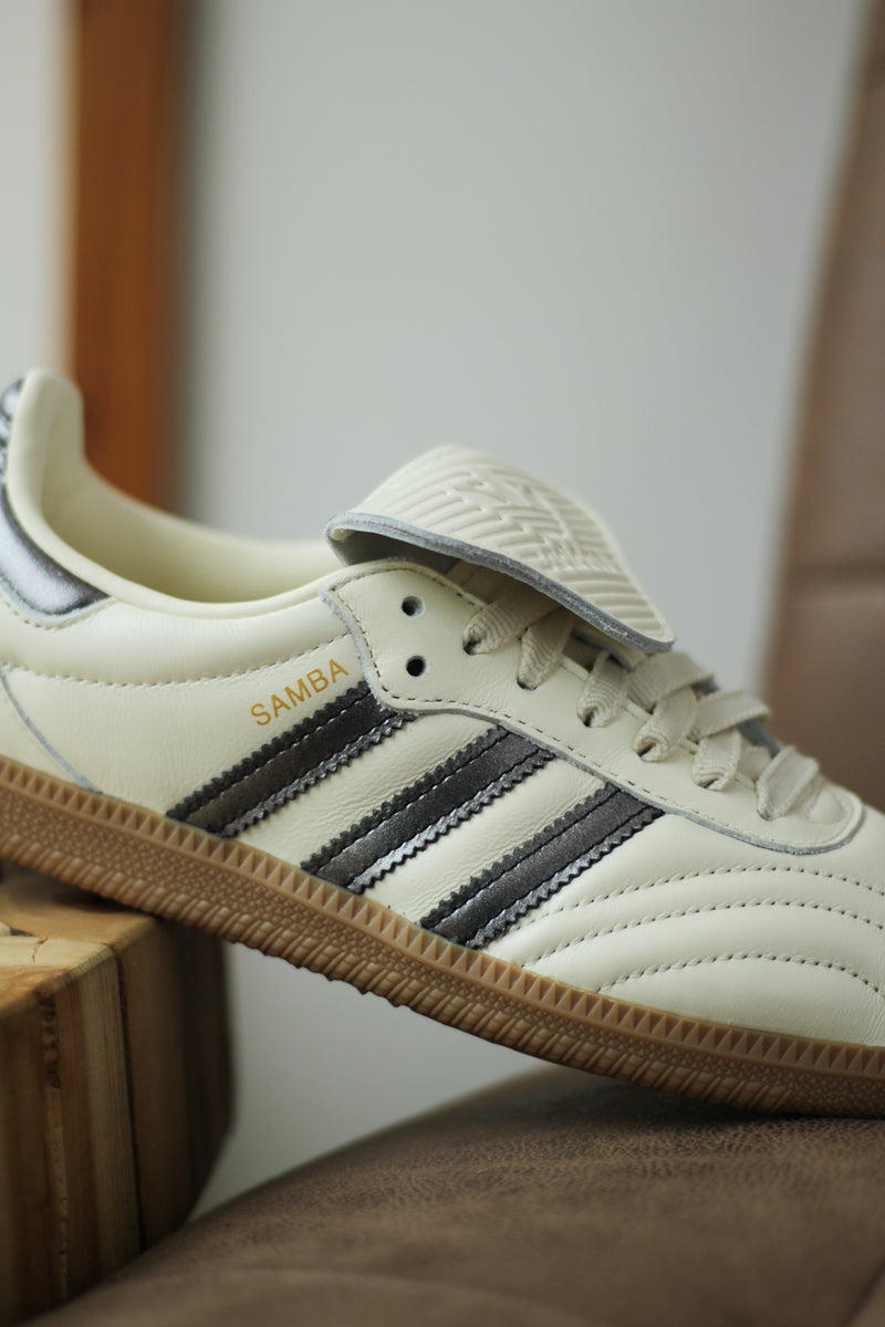 W ADIDAS SAMBA LT "CREAM WHITE/CORE BLACK/GUM"