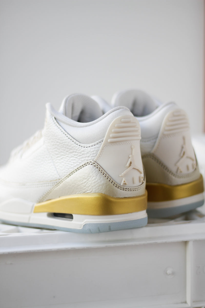 retro 3 gold