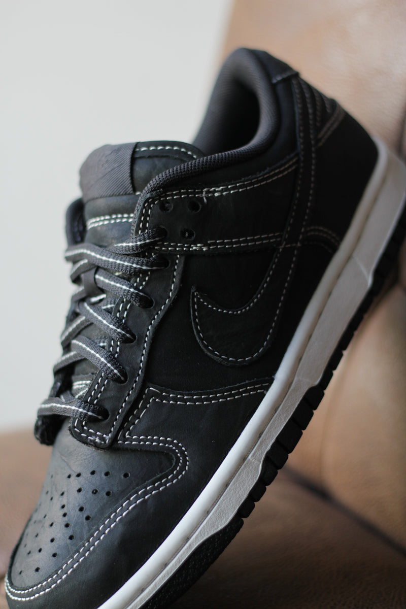 NIKE DUNK LOW "OFF NOIR/OFF NOIR-SUMMIT WHITE"