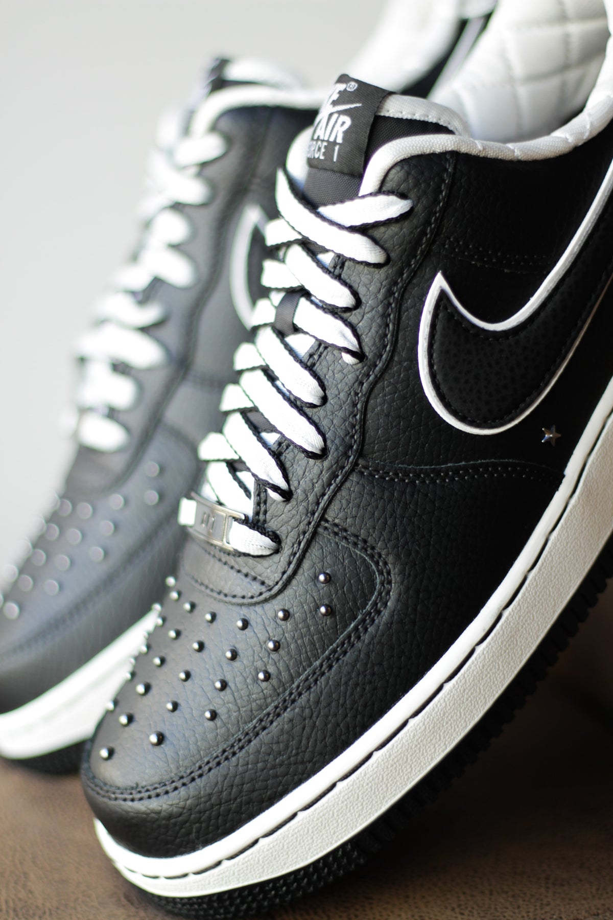 NIKE AIR FORCE 1 '07 