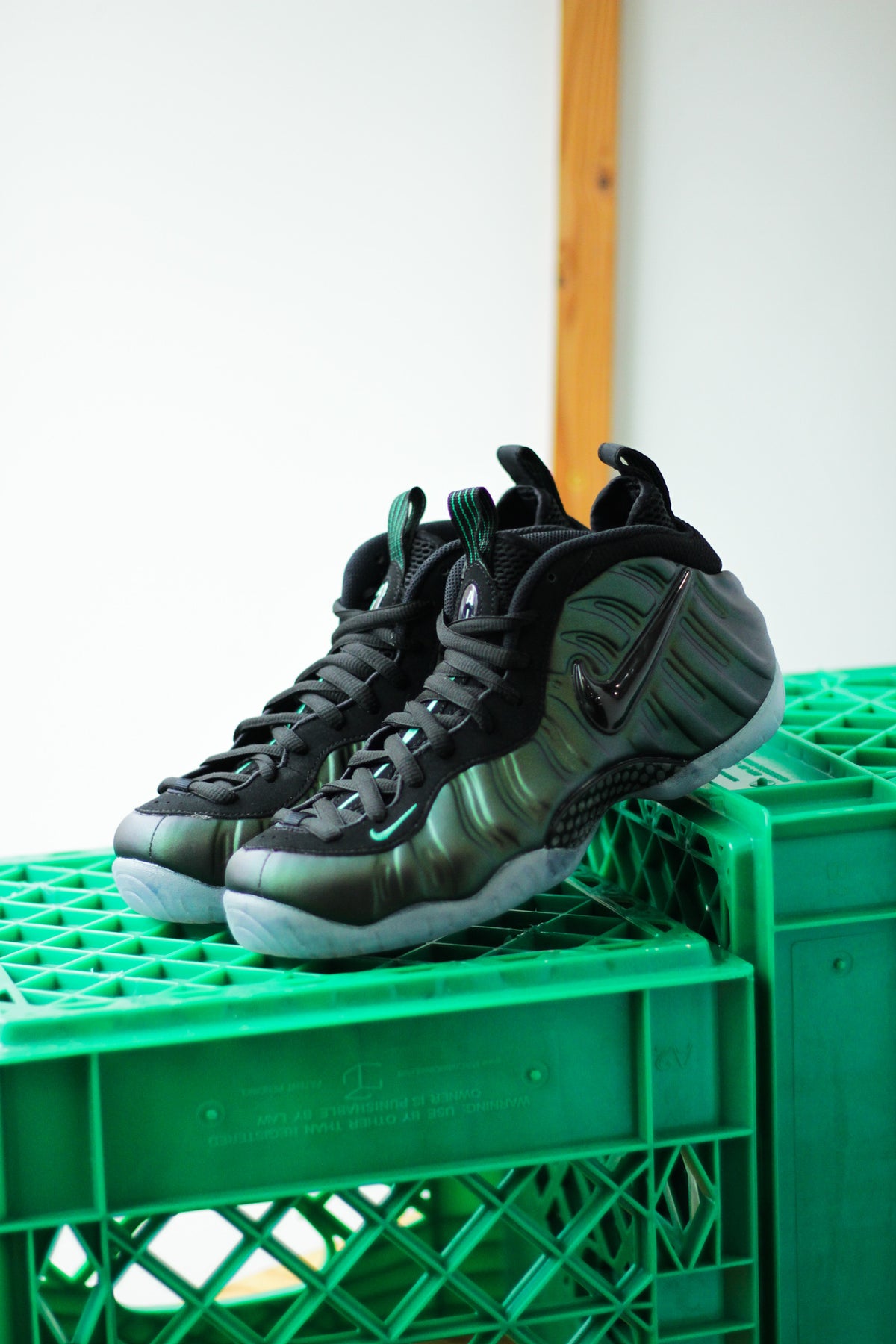 nike air foamposite pro green