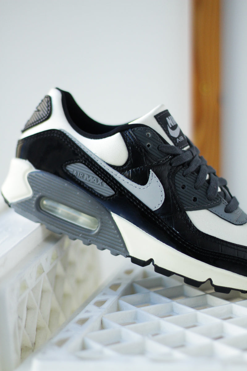 nike air max 90 sail black