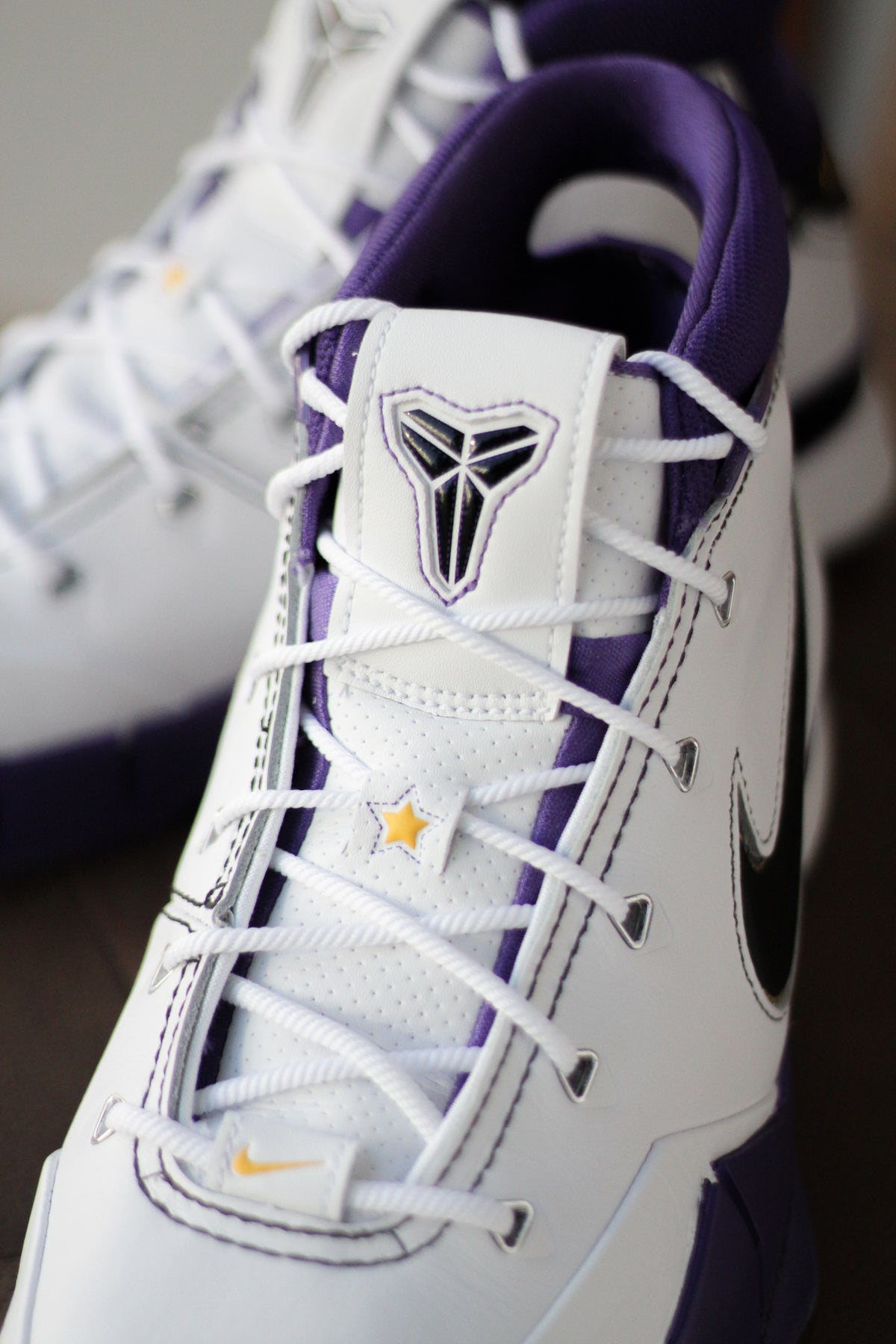NIKE KOBE BRYANT 1 PROTRO 