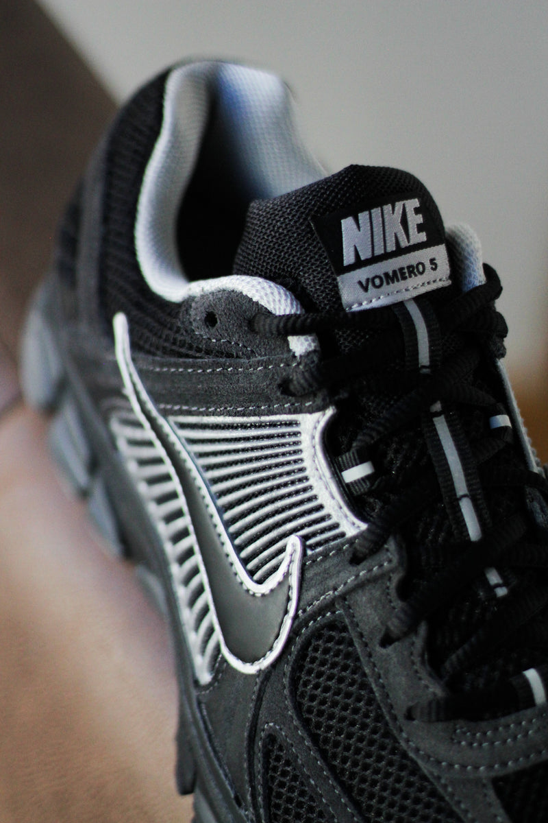 zoom vomero 5 sp anthracite