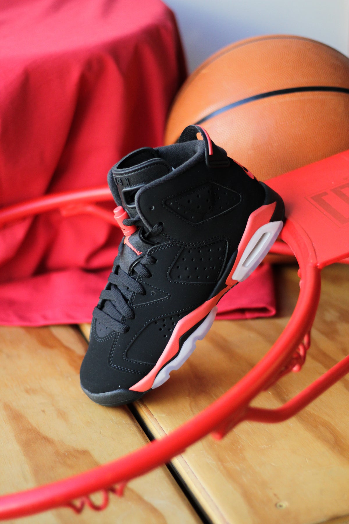 AIR JORDAN 6 RETRO (GS) 