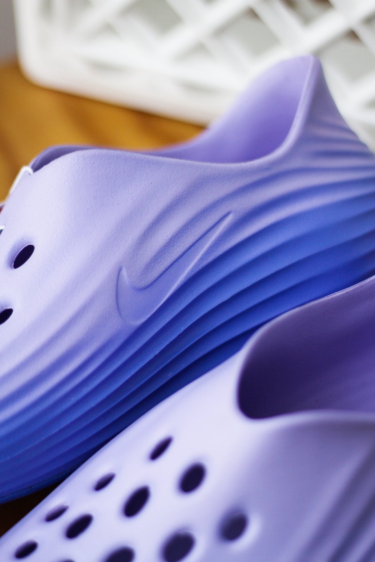W NIKE REACTX REJUVEN8 