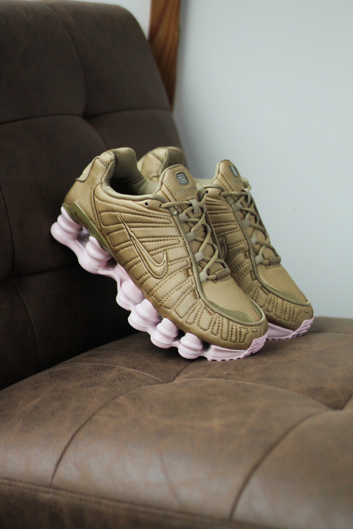 W NIKE SHOX TL 