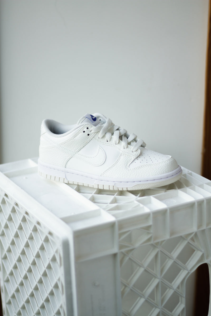 DUNK LOW SE (GS)