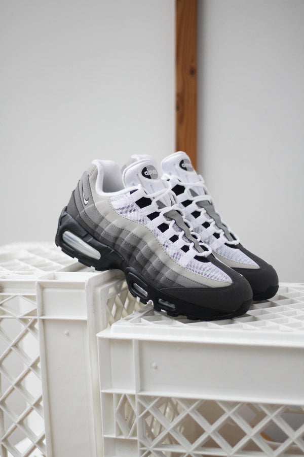 靴 Nike Air Max 95 OG \