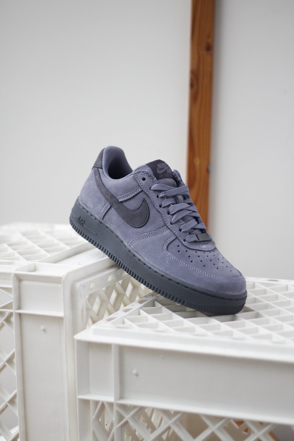 nike sky force grey