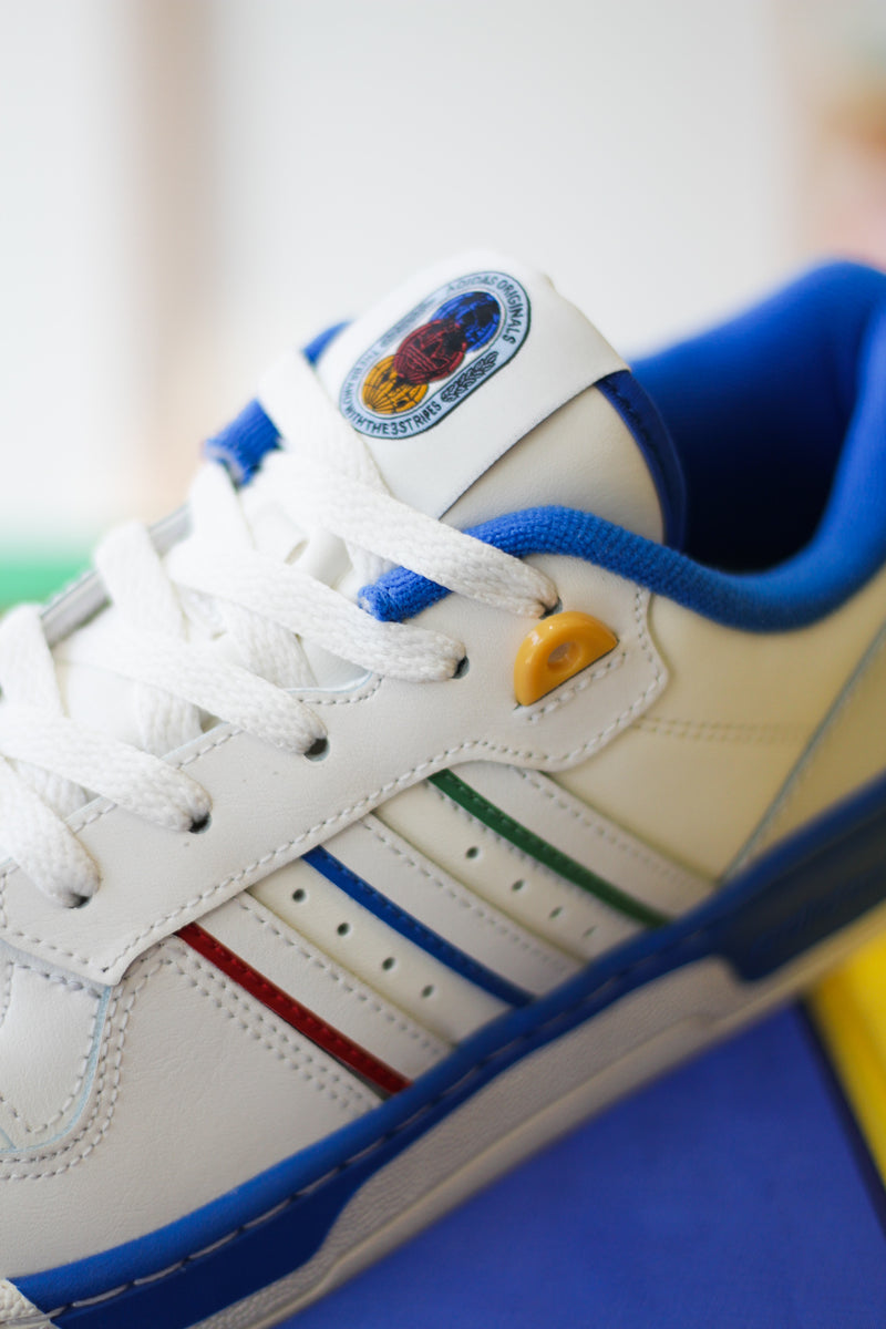 RIVALRY LOW "CLOUD WHITE" Sneaker Room RIVALRY LOW "CLOUD WHITE" Sneaker Room