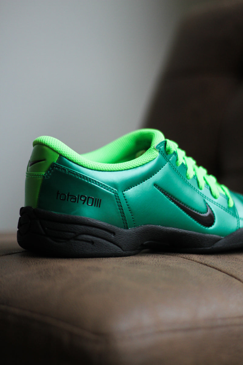 NIKE TOTAL90 