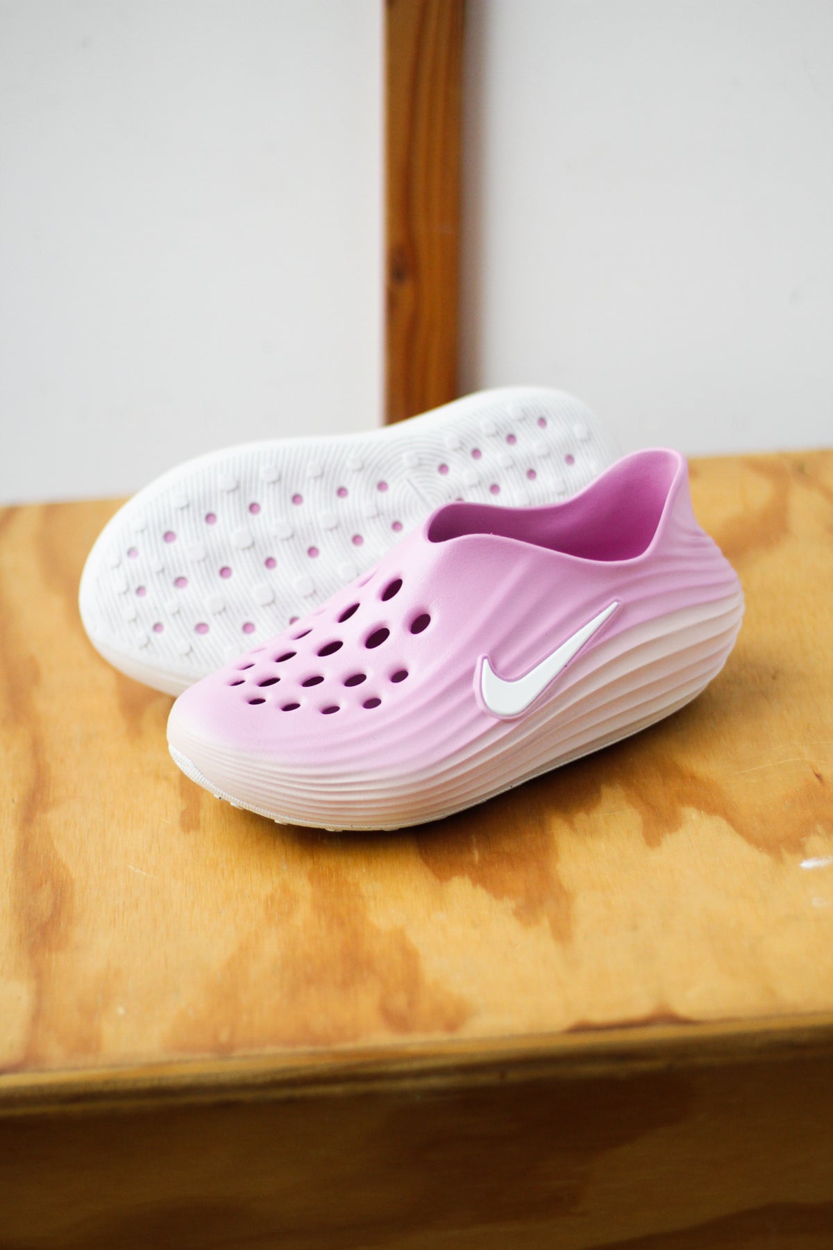 W NIKE REACTX REJUVEN8 
