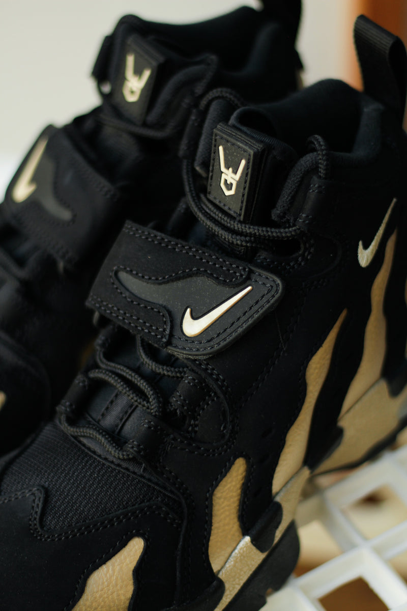 NIKE AIR DT MAX '96 "BLACK/VEGAS GOLD"