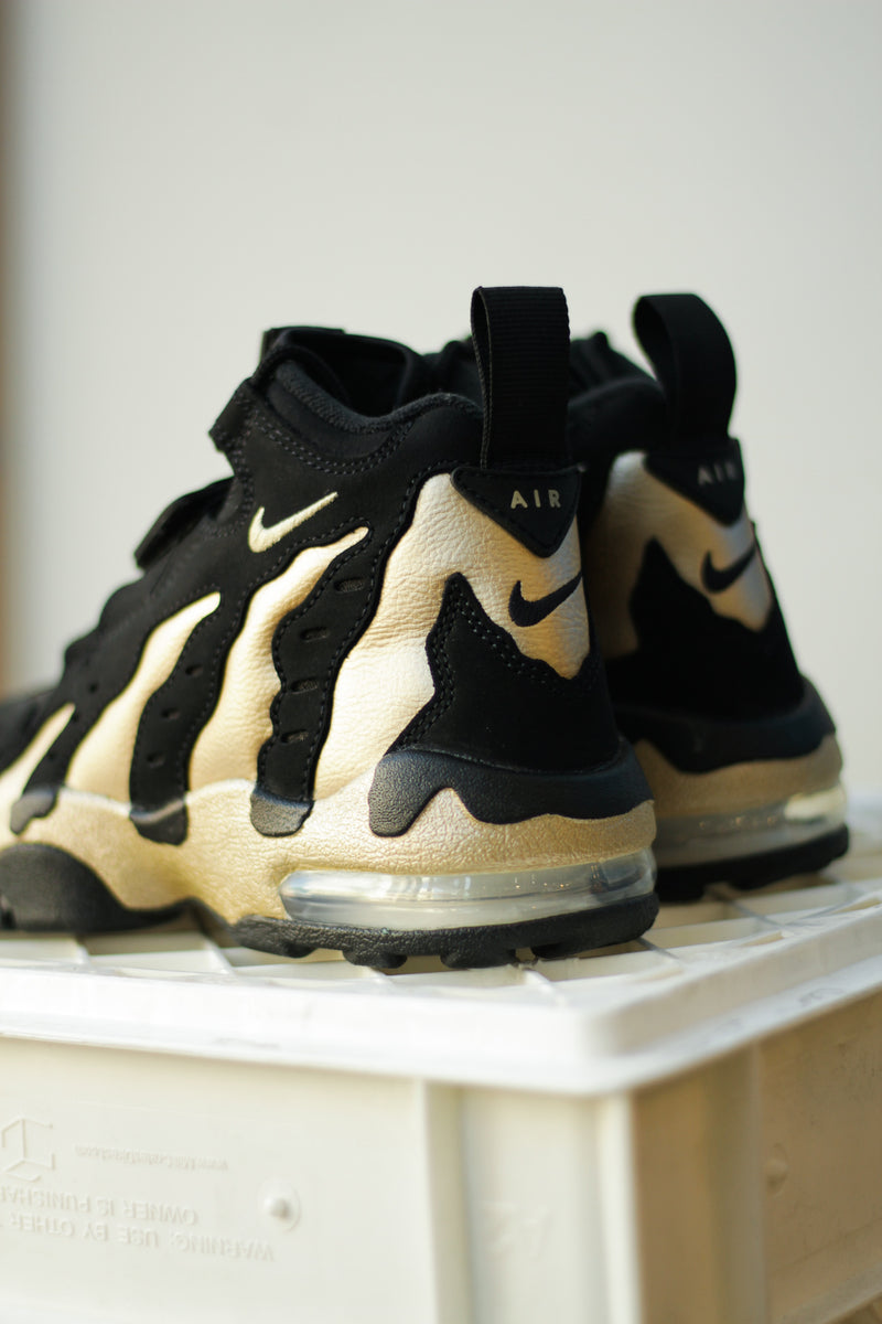 NIKE AIR DT MAX '96 "BLACK/VEGAS GOLD"