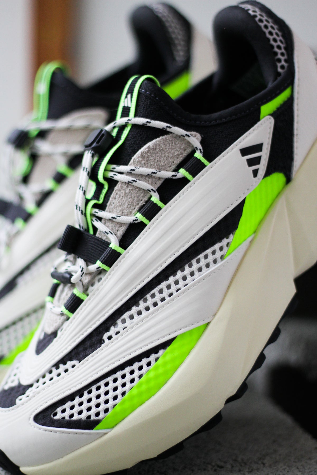 ADIDAS LIGHTBLAZE VISTA 