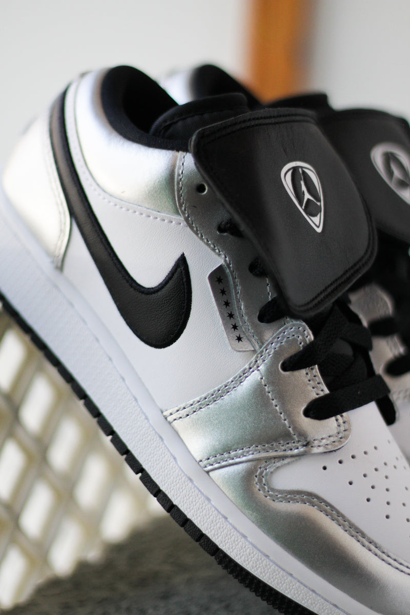 AIR JORDAN 1 LOW SE 