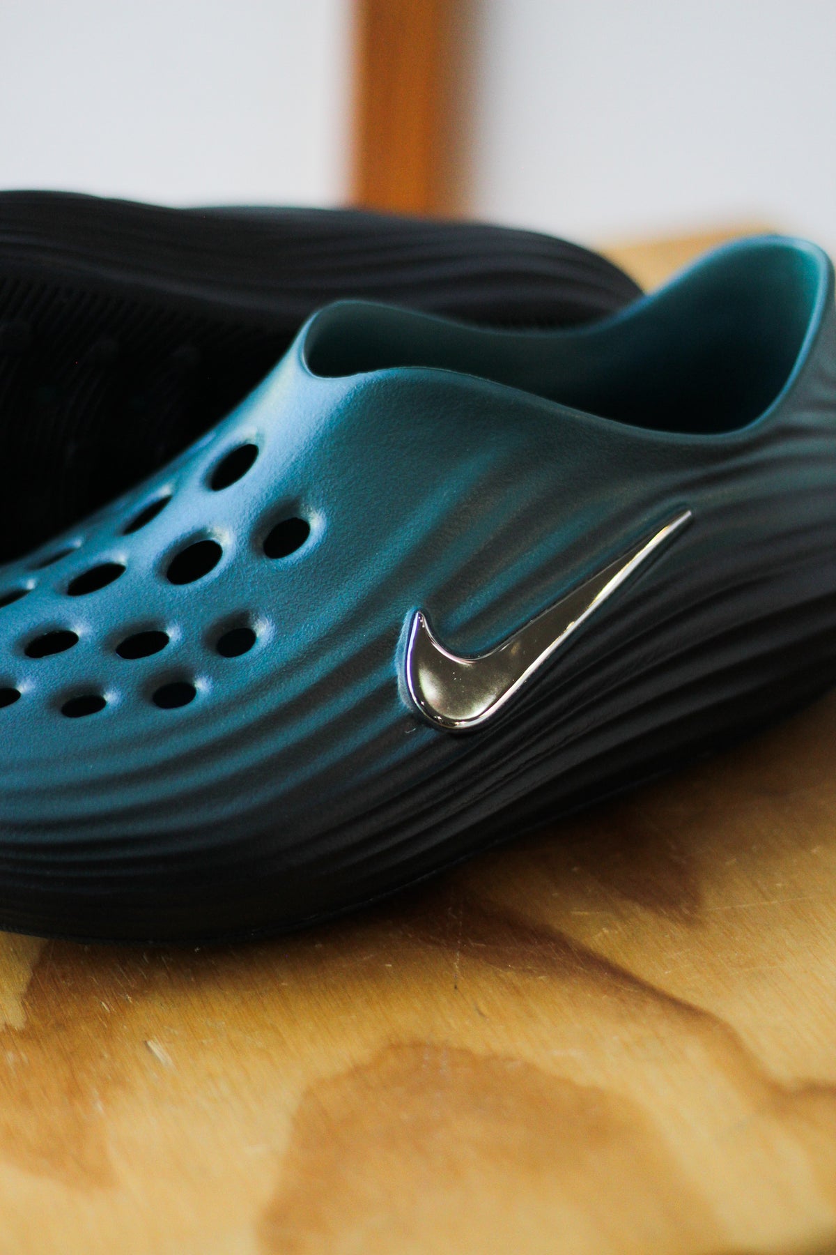 セラアース 50 レッグ NIKE REACTX REJUVEN8 