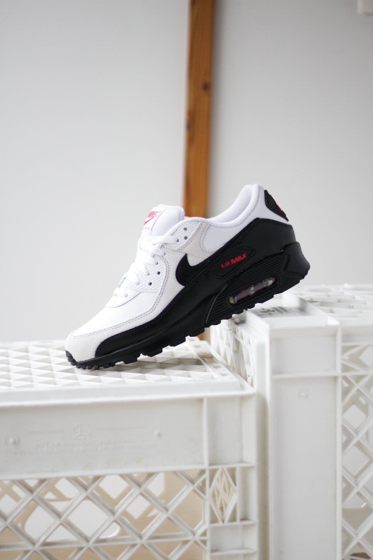 NIKE AIR MAX 90 