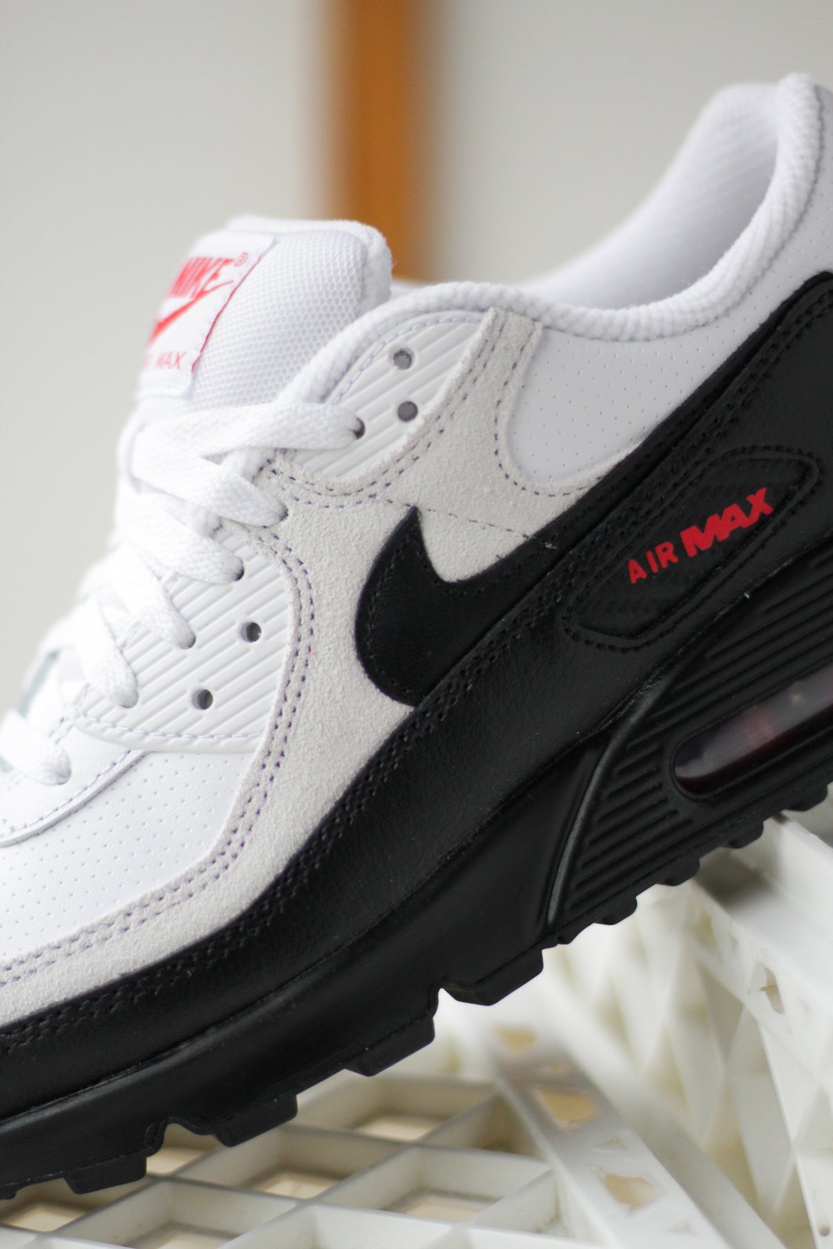 NIKE AIR MAX 90 