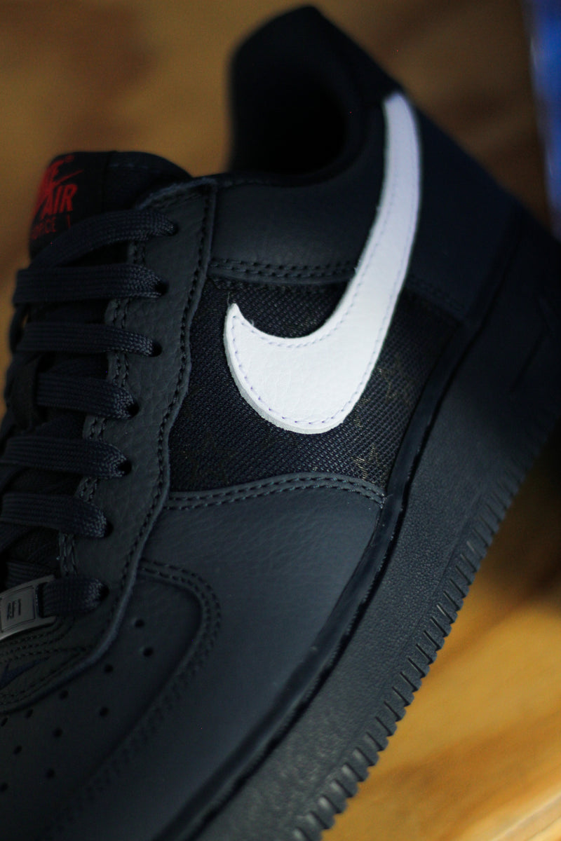 NIKE AIR FORCE 1 LOW RETRO 