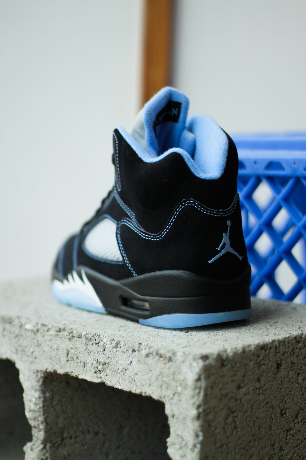AIR JORDAN 5 RETRO