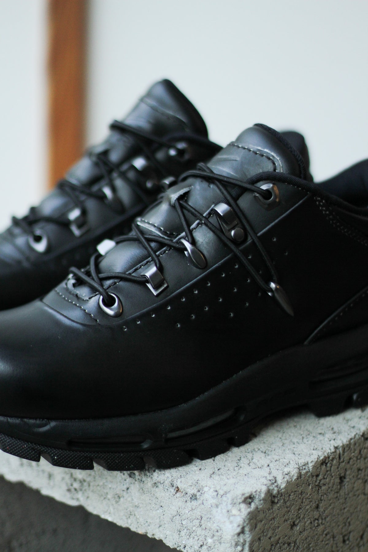 NIKE AIR MAX GOADOME LOW SP 