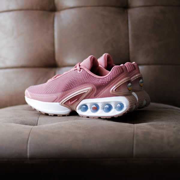 W AIR MAX DN 