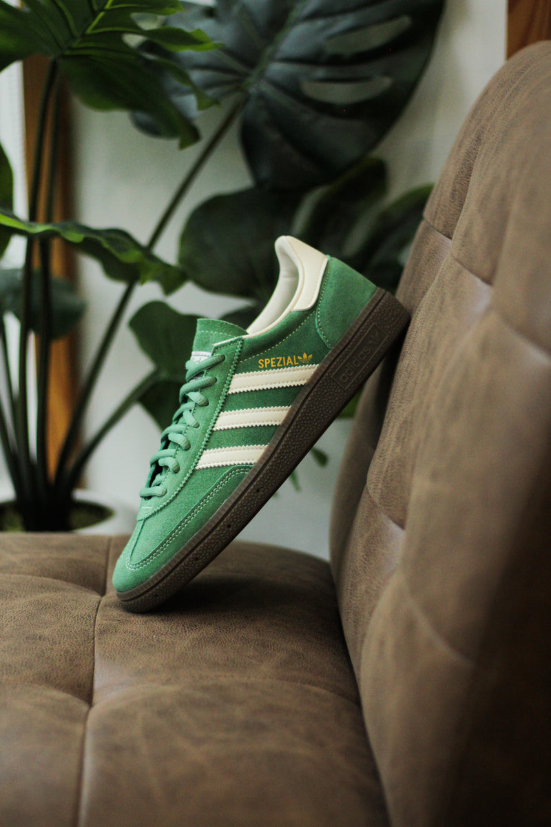 HANDBALL SPEZIAL