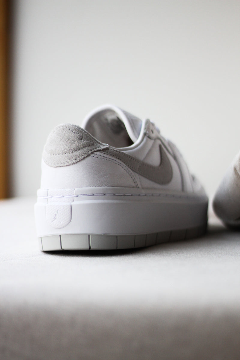 W JORDAN 1 ELEVATE LOW "WHITE"