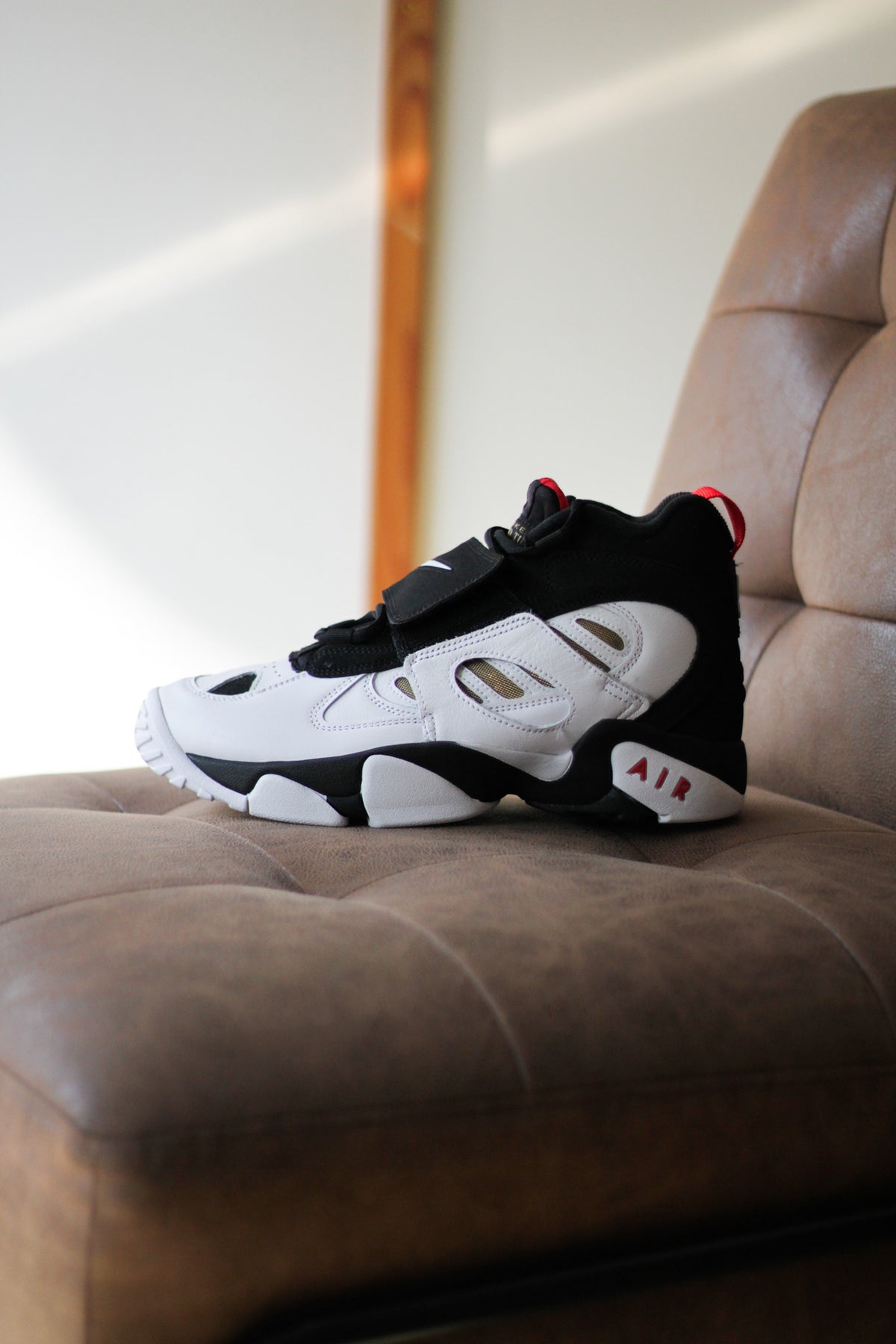 Men's Footwear – Page 5 – Sneaker Room