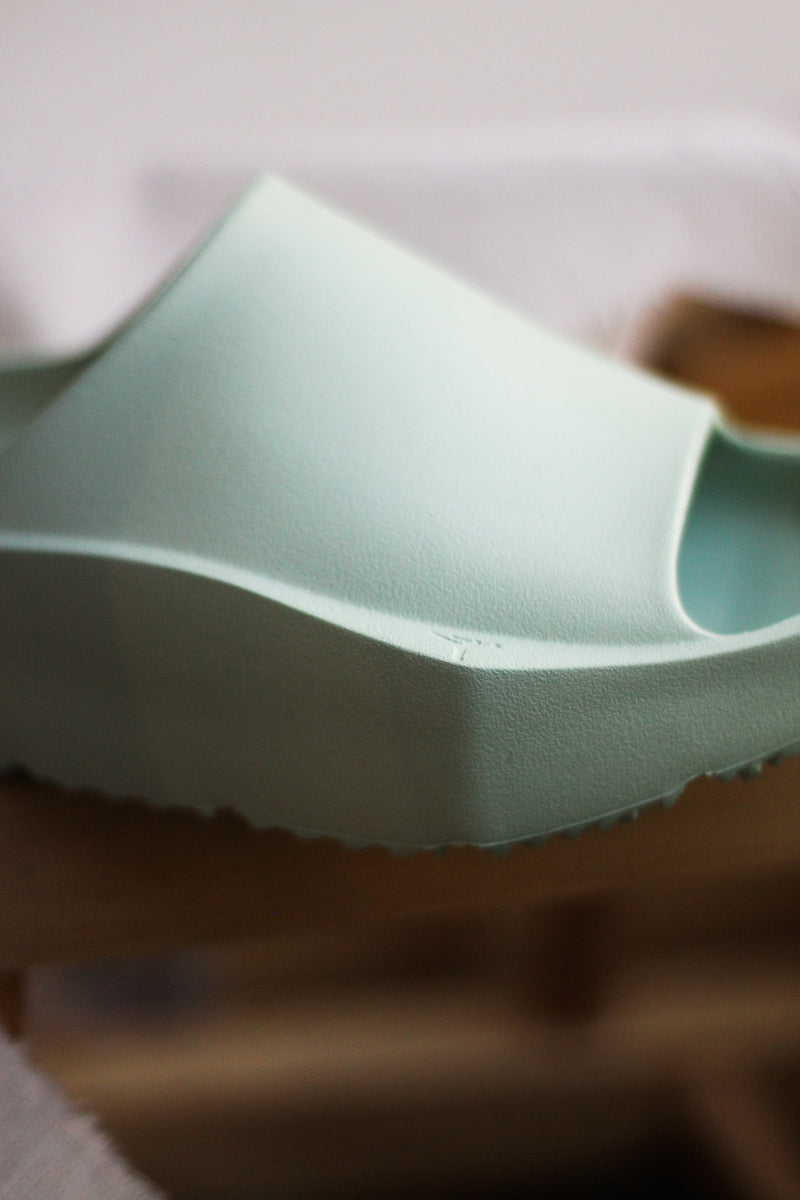 W JORDAN HEX "PISTACHIO FROST"