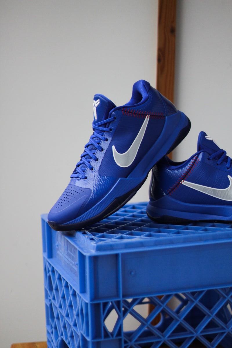 NIKE KOBE V PROTRO 
