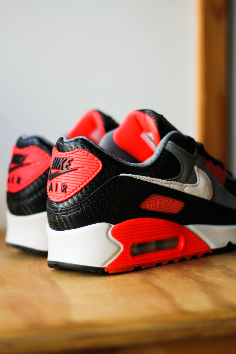 AIR MAX 90 PRM "BLACK/PHOTON DUST"