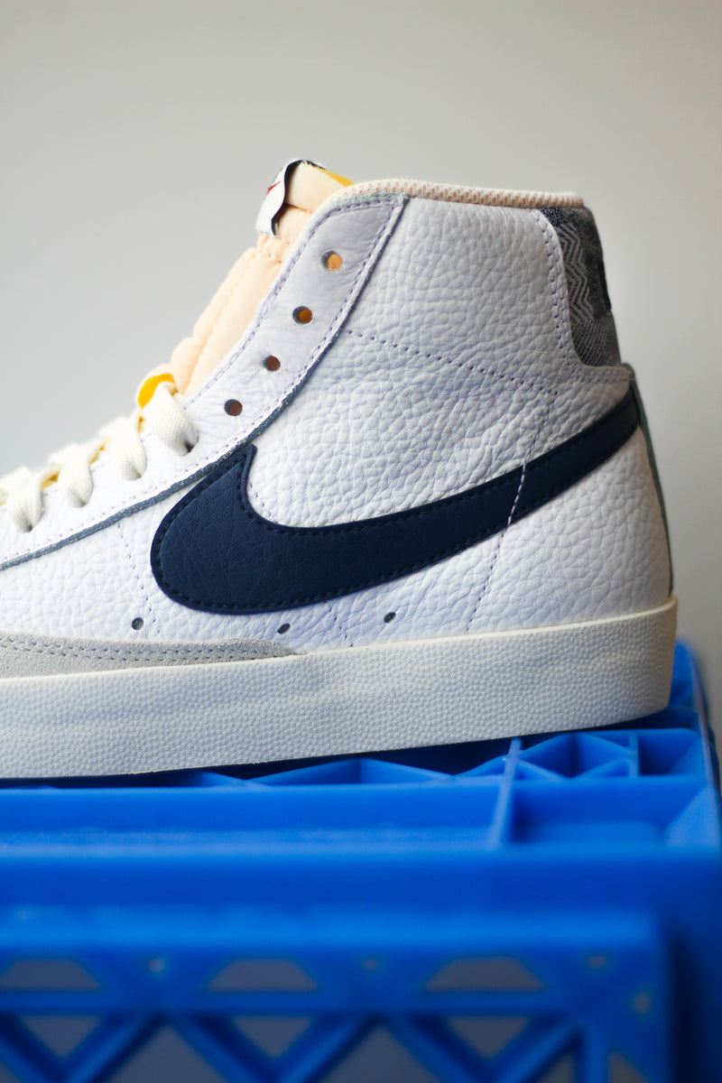 BLAZER MID '77 "WHITE/MIDNIGHT NAVY"