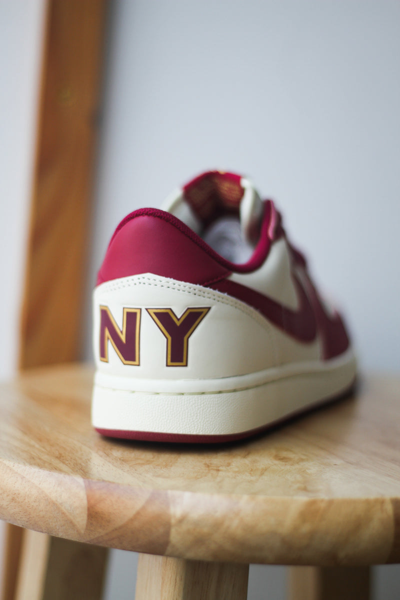TERMINATOR LOW PREMIUM "NOBLE RED"