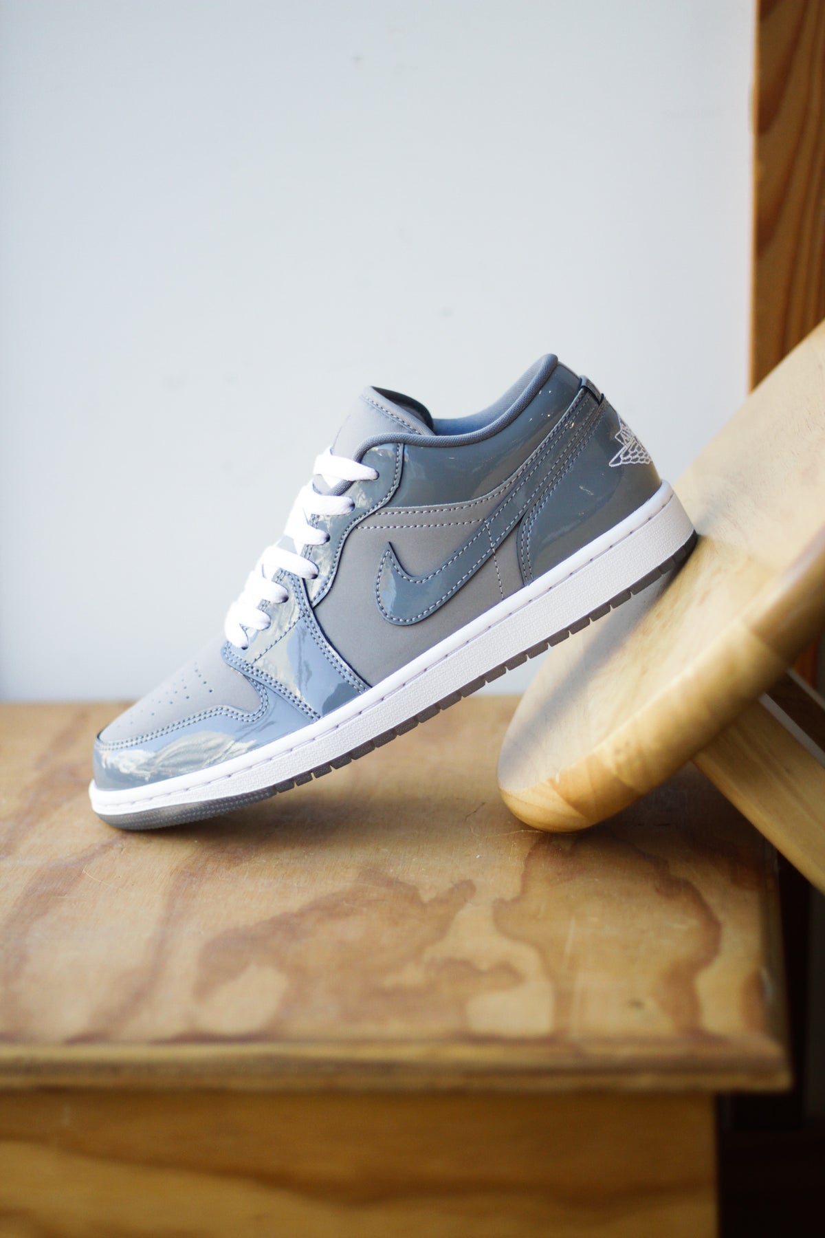 ■Nike■ Air Jordan 1 Low SE M Medium Grey White Cool Grey H AIR JORDAN 1 LOW SE