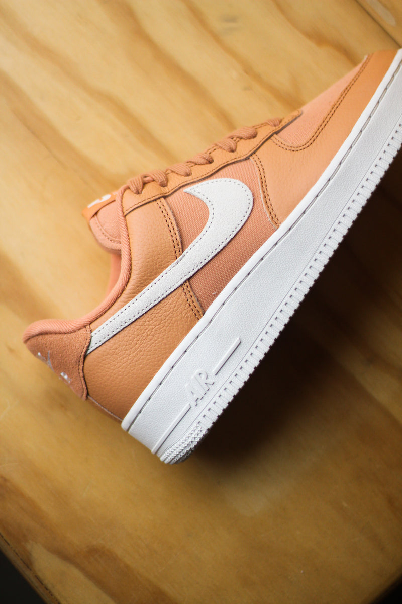 Nike Air Force 1 '07 LX Amber Brown Sneakers