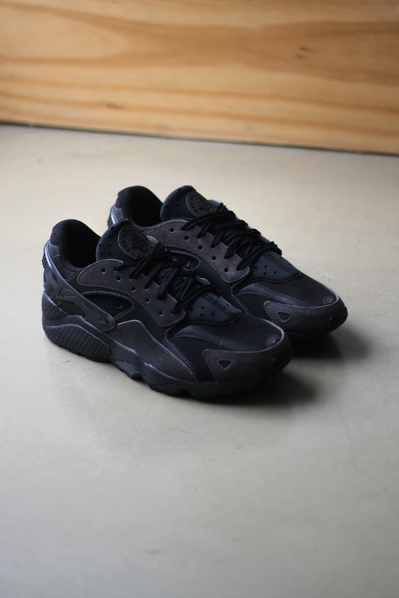 HUARACHE RUNNER "ANTHRACITE"