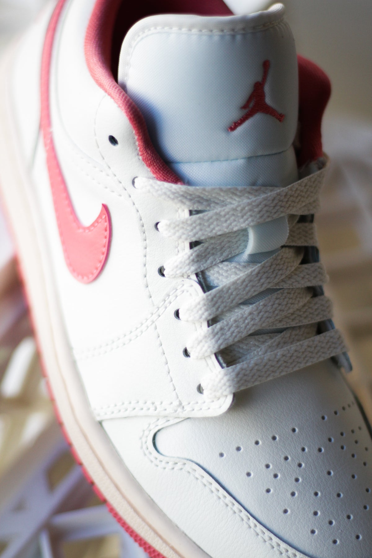 W AIR JORDAN 1 LOW 