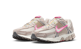 W NIKE ZOOM VOMERO 5 "COLLEGE GREY/SAIL-LIGHT BONE-MEDIUM ASH"