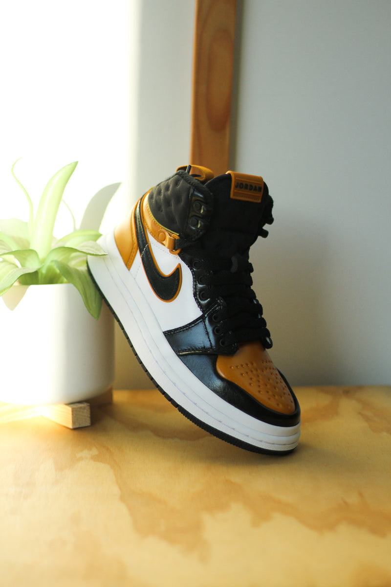 W AIR JORDAN 1 ACCLIMATE "CHUTNEY"