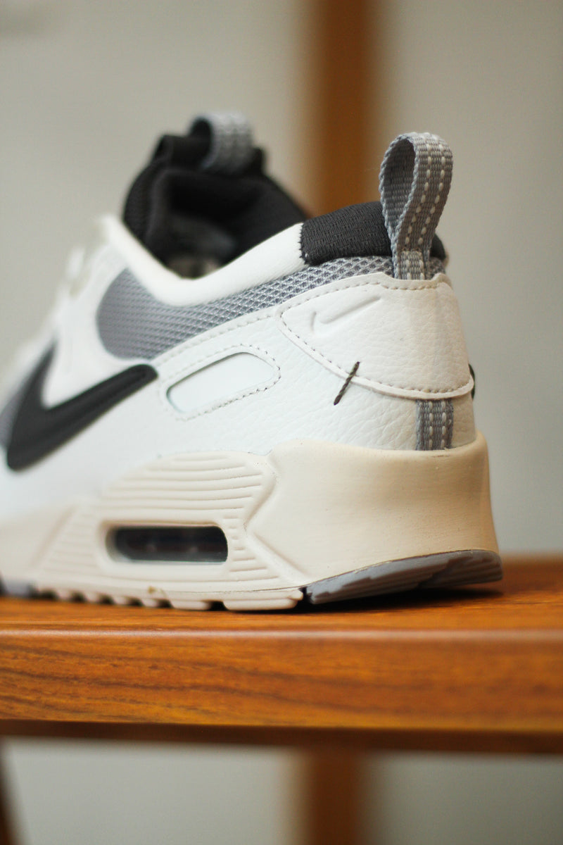 W AIR MAX 90 FUTURA "WOLF GREY"