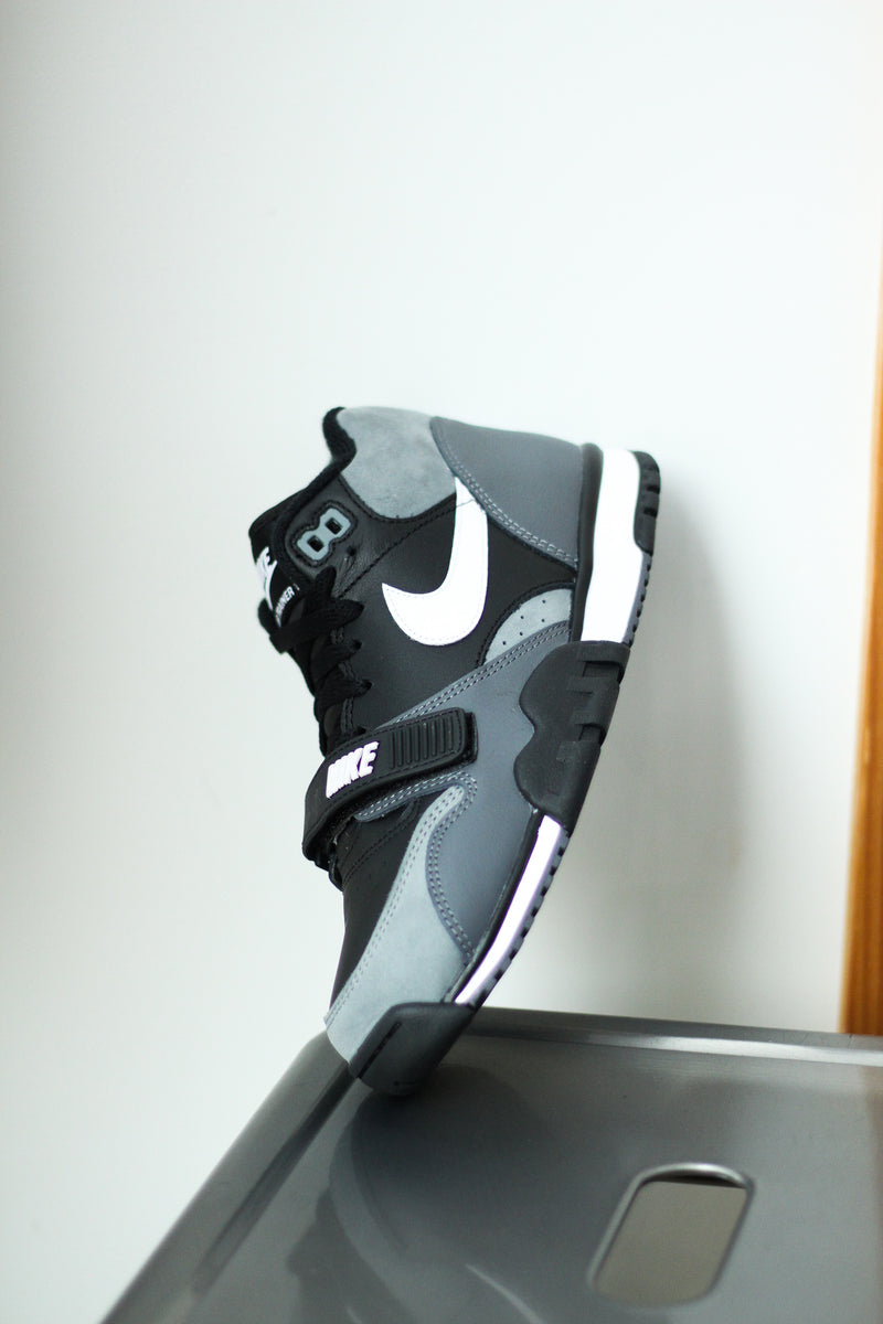 AIR TRAINER 1 "DARK GREY"