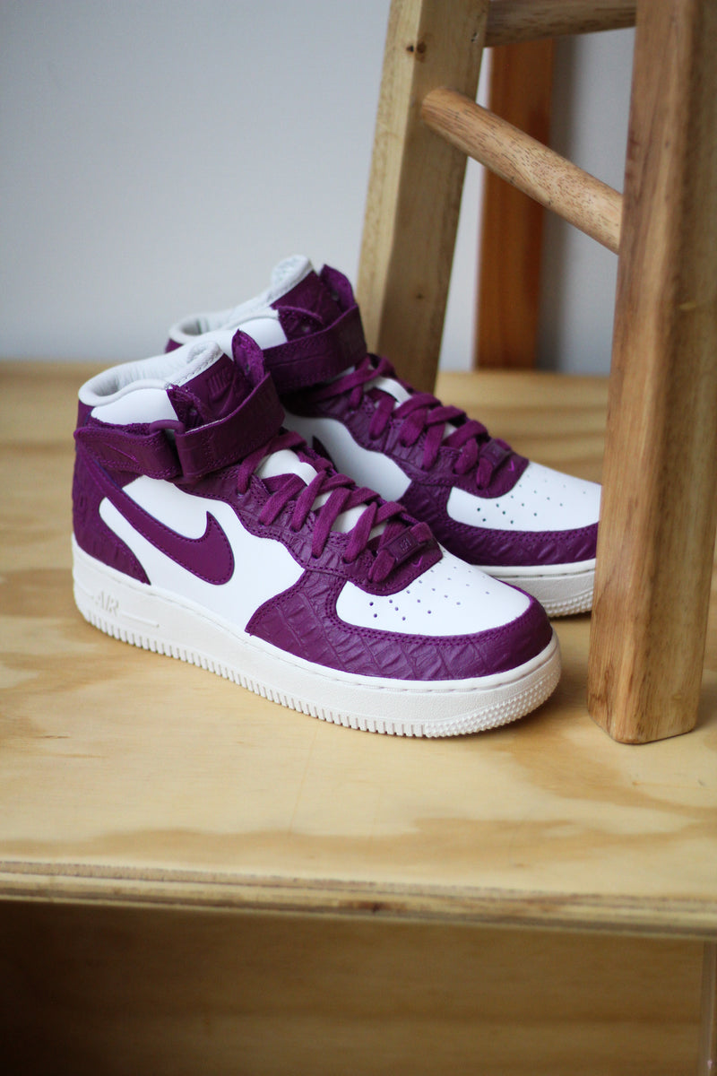 W AIR FORCE 1 '07 MID LX "VIOTECH"
