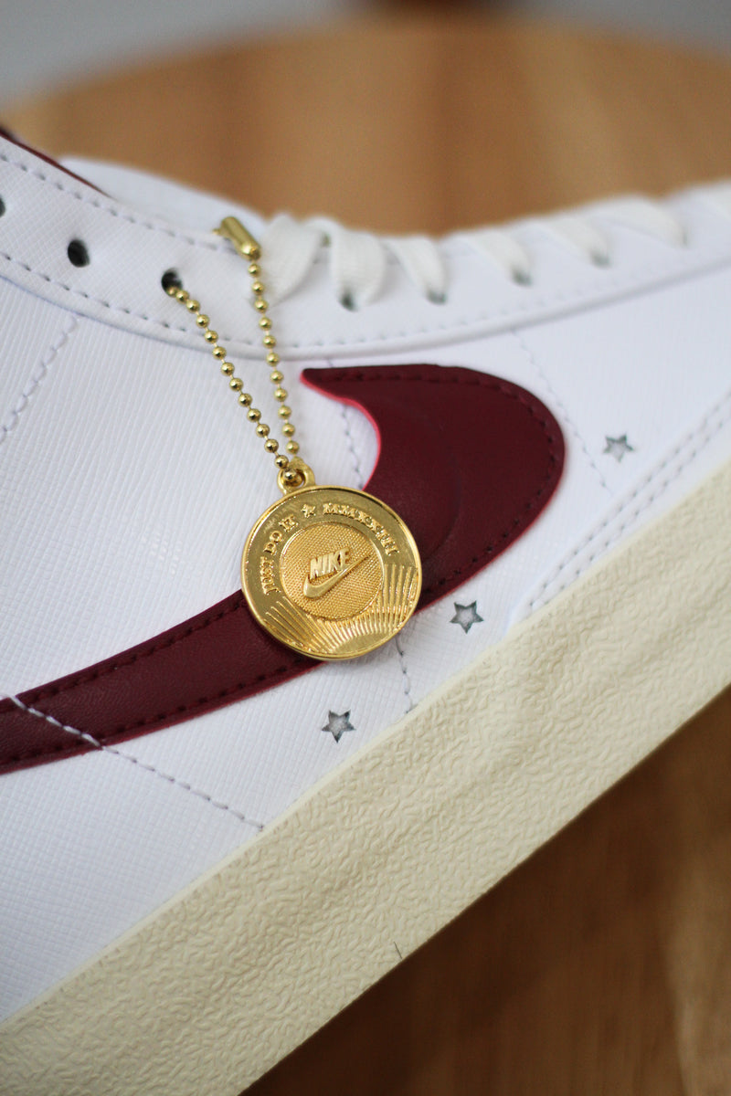 W BLAZER MID '77 SE "TEAM RED"