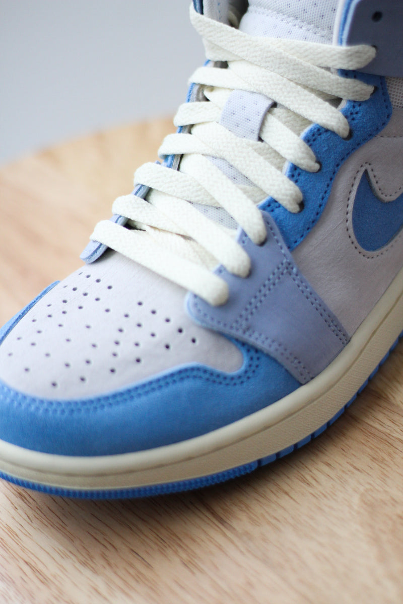 W AIR JORDAN 1 ZOOM CMFT 2 "UNIVERSITY BLUE"