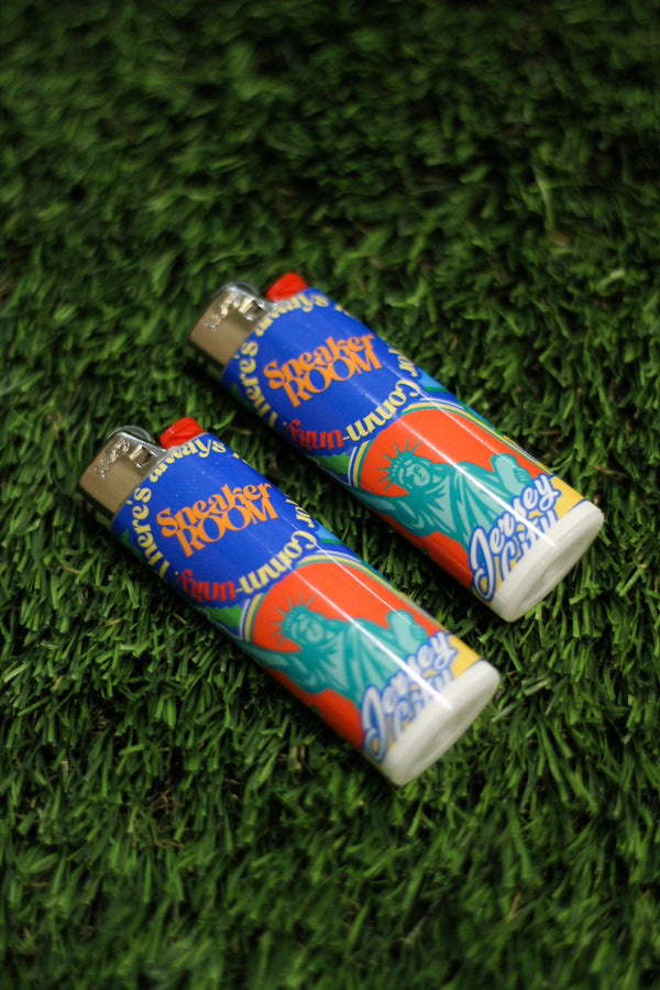 COMMUNITY BIC LIGHTER